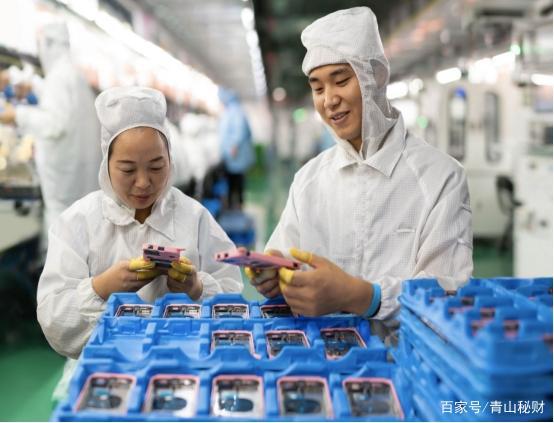 兩億新生代擇業(yè)觀變遷 為何寧送外賣不進(jìn)工廠，甚至以技術(shù)工人為恥？